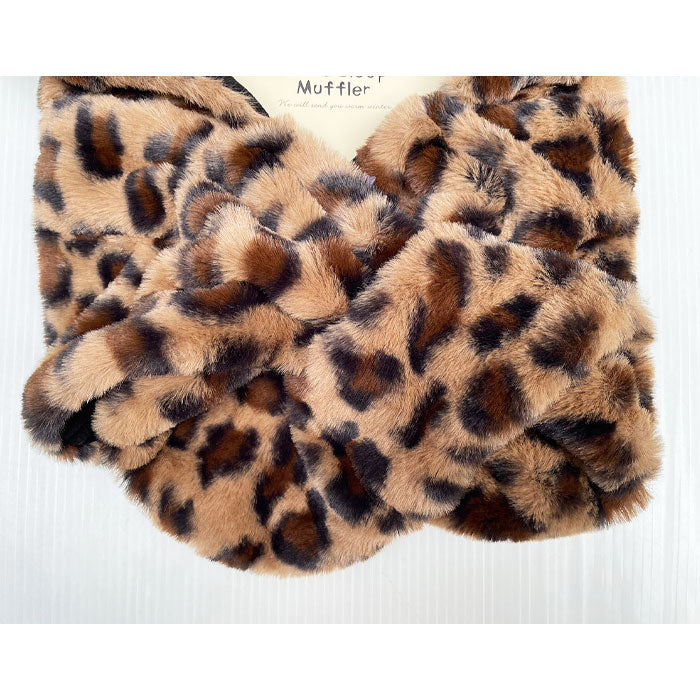 Animal print hooded scarf