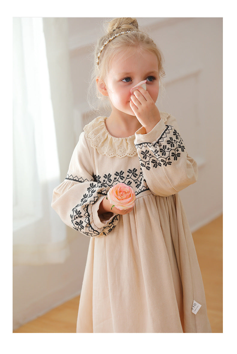 Embroidered dress Korean children's clothing