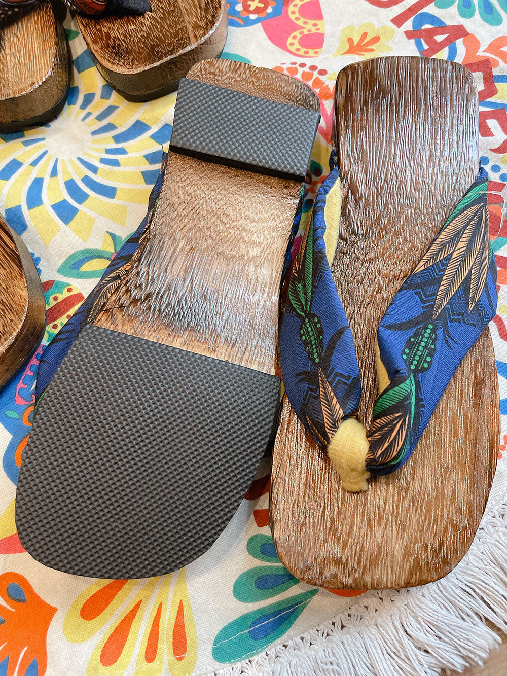Chaihane Kitemkaran Sandals