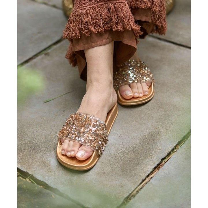 Chaihane Kitemkaran Sandals