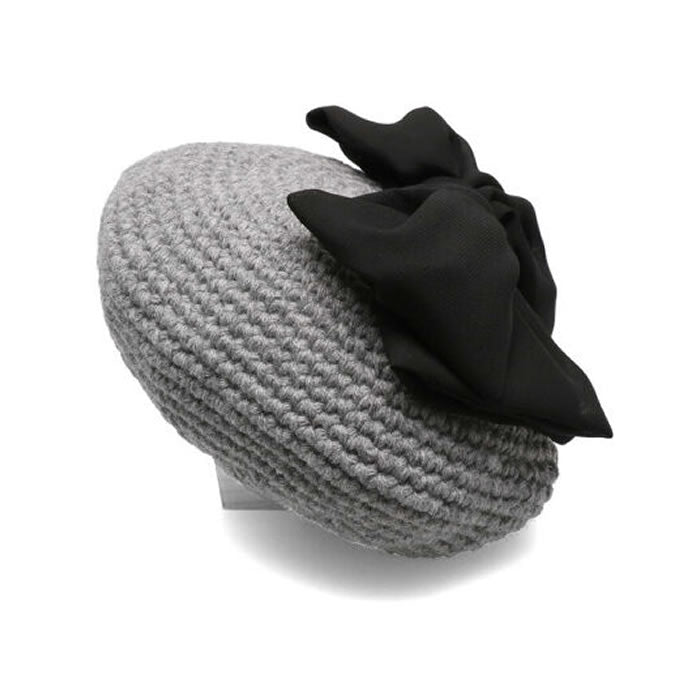 kid's zoo knitted hat with ribbon