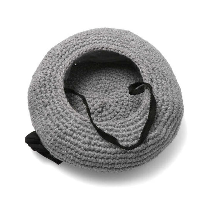 kid's zoo knitted hat with ribbon