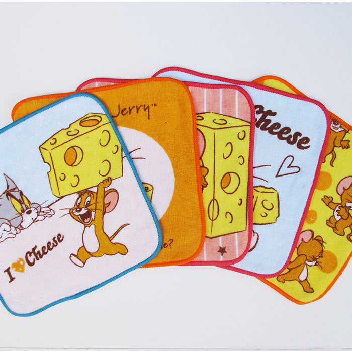 Set of 5 character mini towels and handkerchiefs