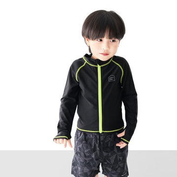 Earth Family ラッシュガード