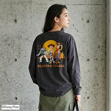 TOY STORY バックプリント 長袖Tシャツ ユニセックス M