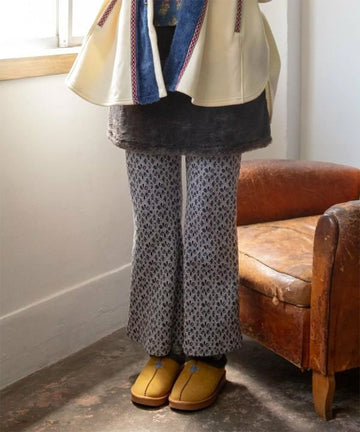 チャイハネ フィオロマパンツ