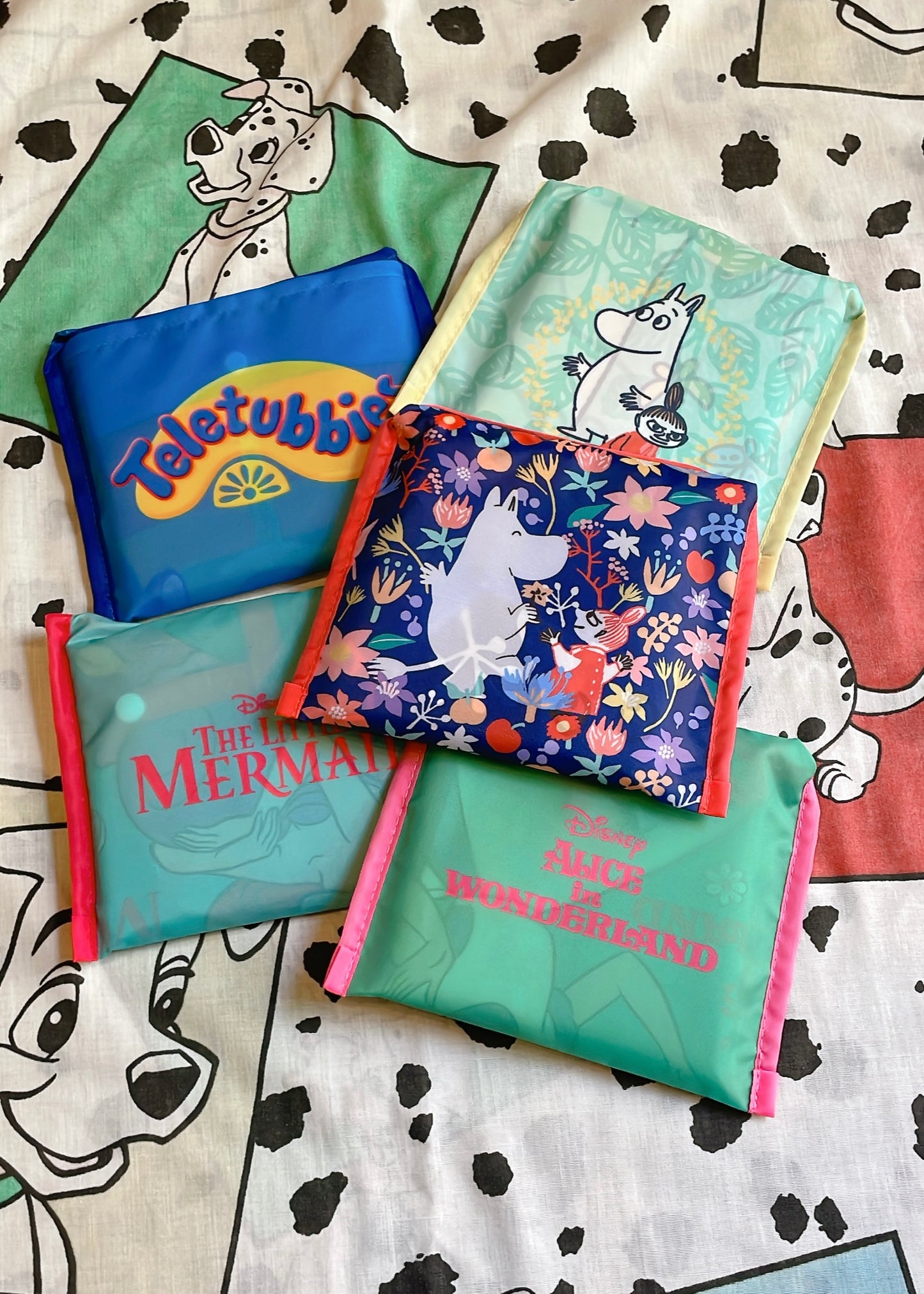 折りたたみショッピングバッグ