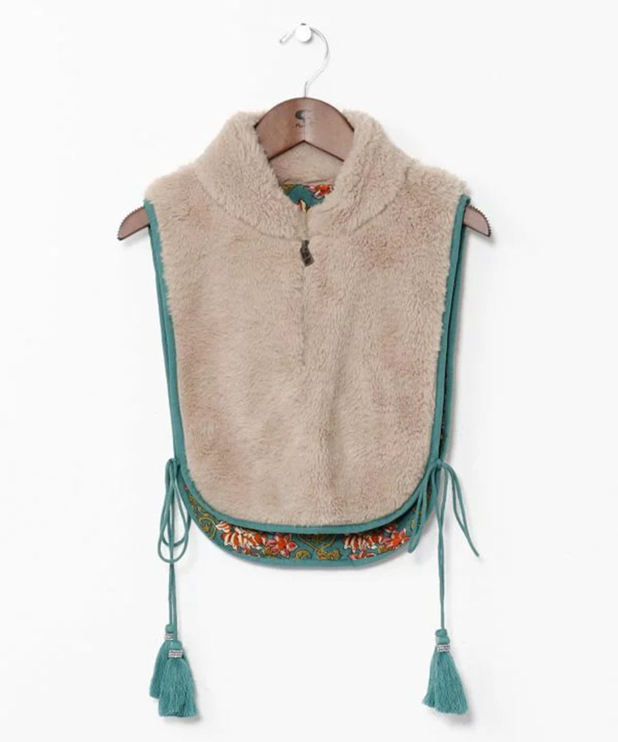 チャイハネ プルーアベスト