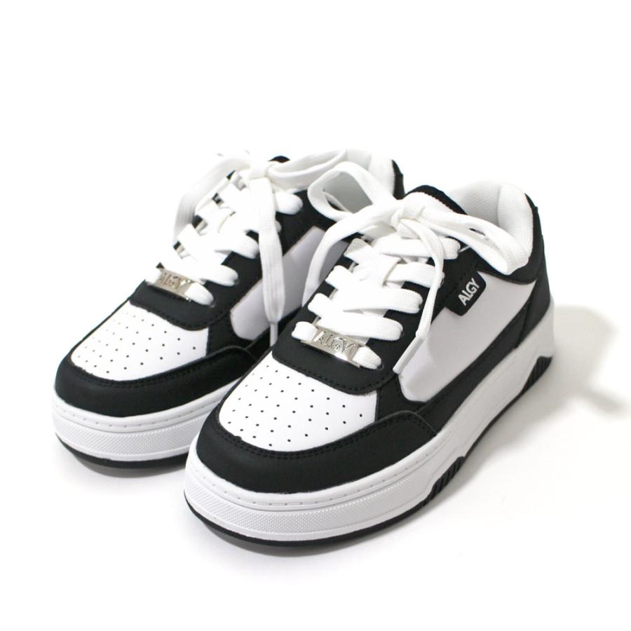 ローカットコートスニーカー