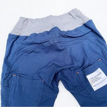 キッズ ストレッチ パンツ お揃い サルエルパンツ ズボン ボトムス 子ども 男の子 女の子 細身 スキニー 保育園幼稚園 小学生 オフィシャルチーム